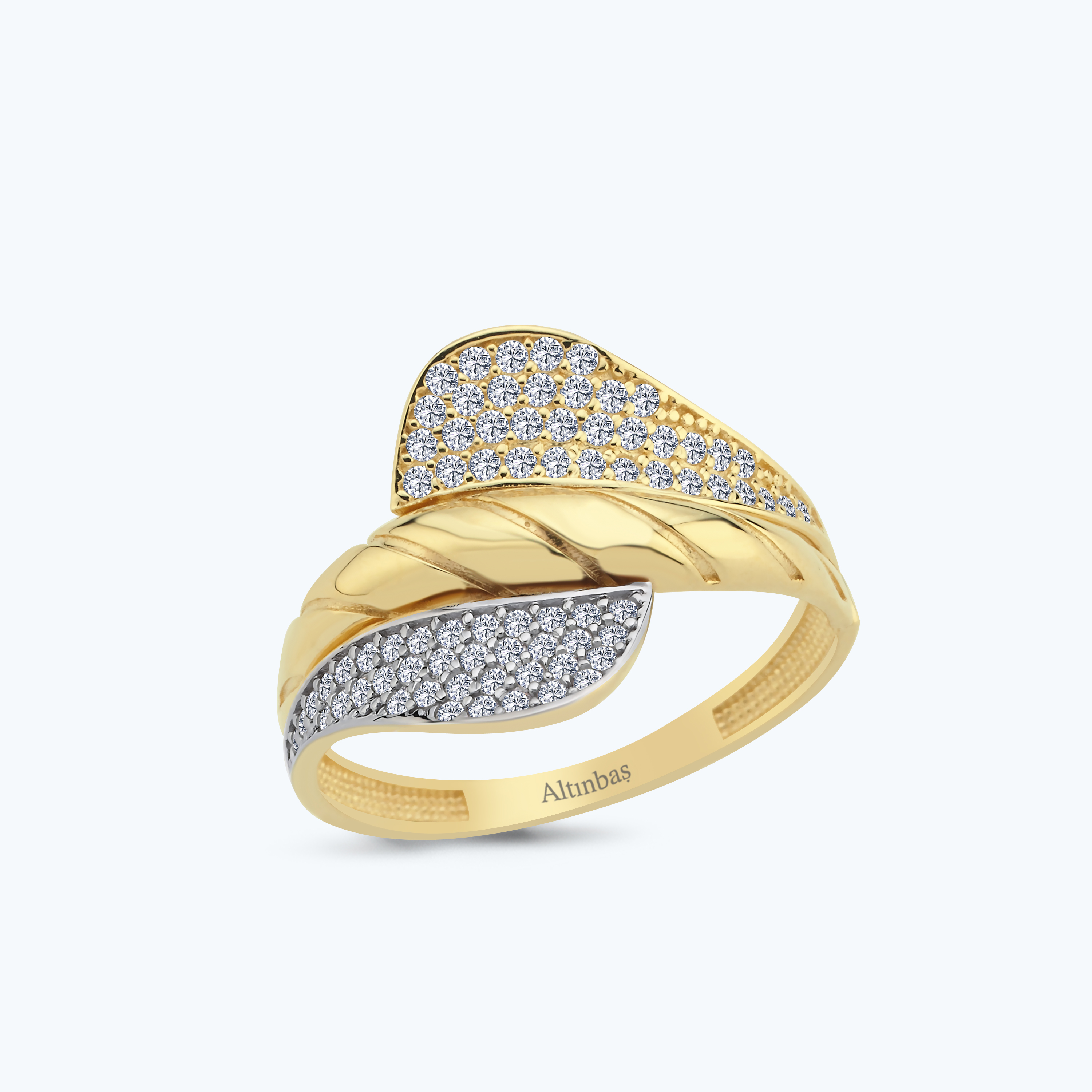 Gold Stone-set Ring